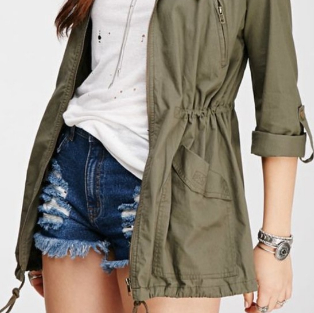 💫Forever 21 Hooded Drawstring Utility Jacket